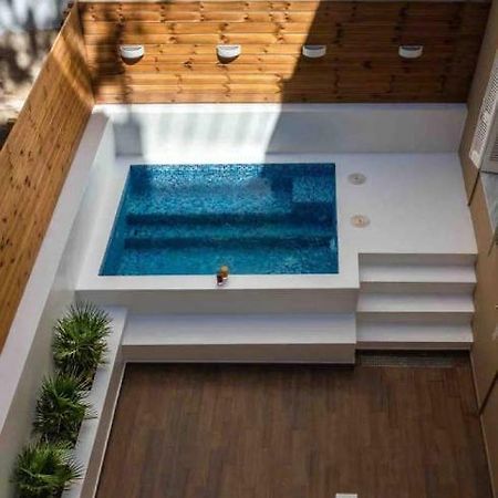 Nemeseos 1St Floor Homm Apartment With Roof Garden And Wading Pool Atene Esterno foto