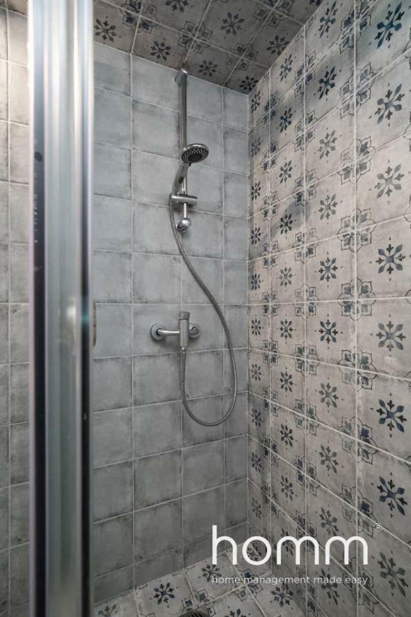 Nemeseos 1St Floor Homm Apartment With Roof Garden And Wading Pool Atene Esterno foto