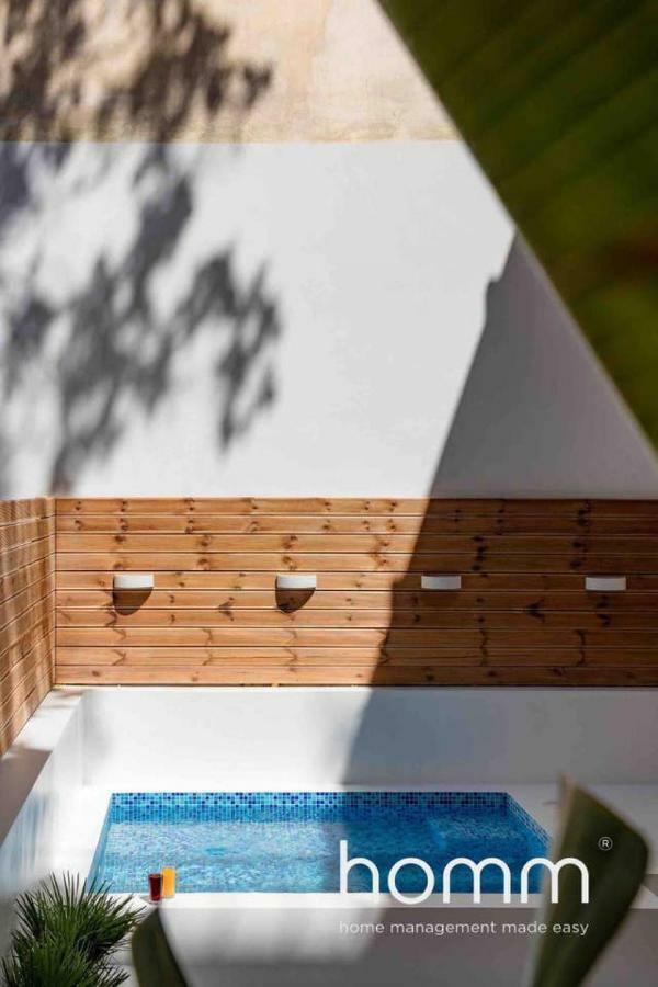 Nemeseos 1St Floor Homm Apartment With Roof Garden And Wading Pool Atene Esterno foto